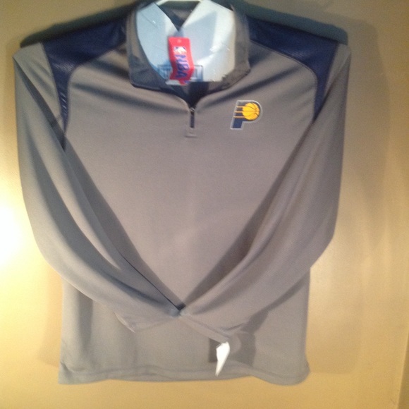 Pacers basketball pullover shirt - Picture 2 of 6